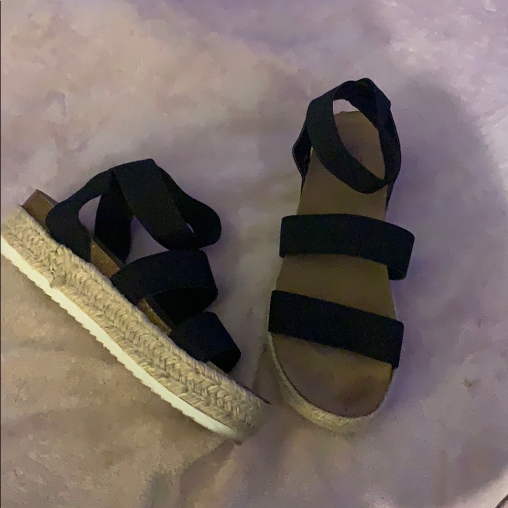 stacked sandles